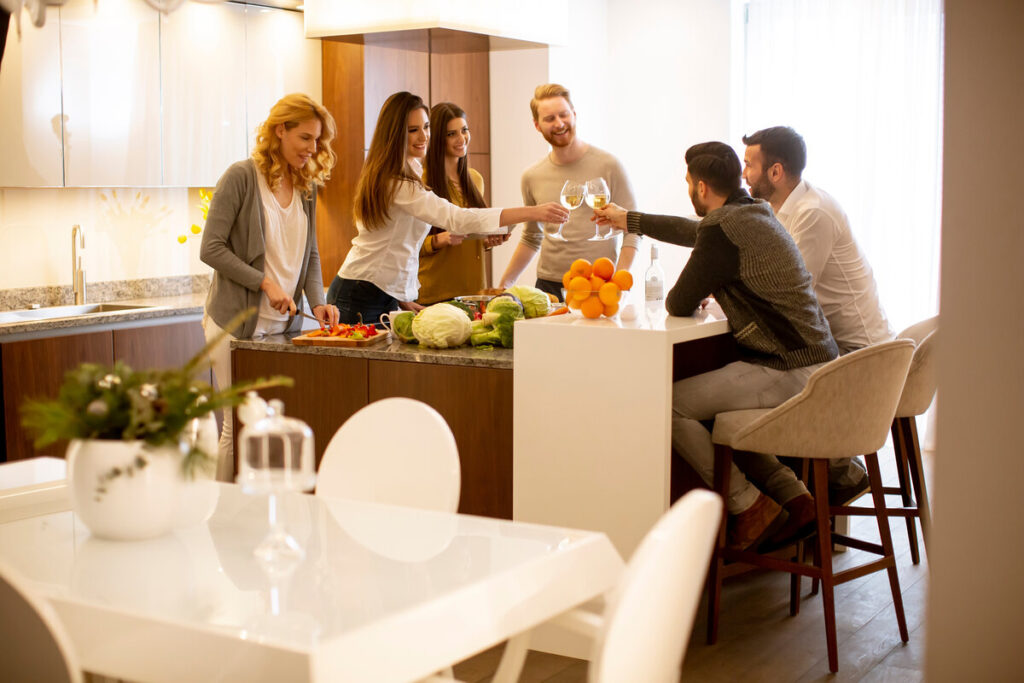 Discover Life in Bear Brand: A Neighborly Guide to Laguna Niguel’s Coveted Community